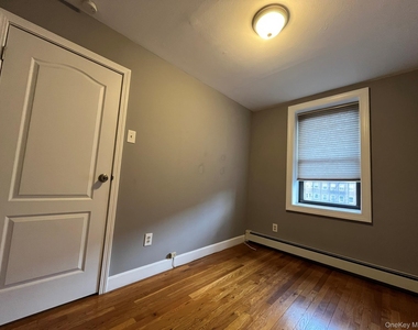 101 Jackson Avenue - Photo Thumbnail 14