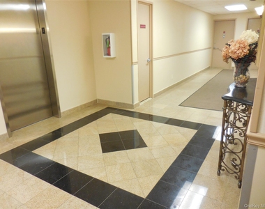101 Jackson Avenue - Photo Thumbnail 6