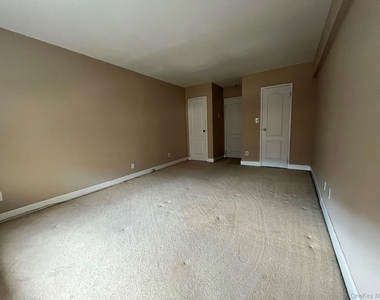 101 Jackson Avenue - Photo Thumbnail 20