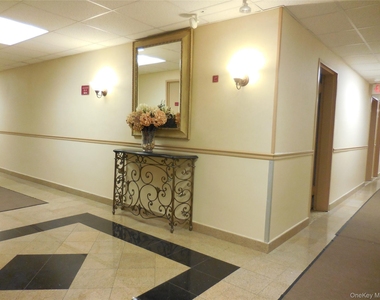 101 Jackson Avenue - Photo Thumbnail 7