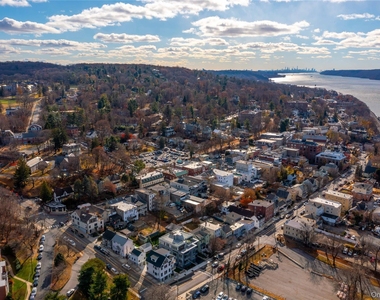 156 Palisade Street - Photo Thumbnail 18