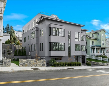 156 Palisade Street - Photo Thumbnail 15