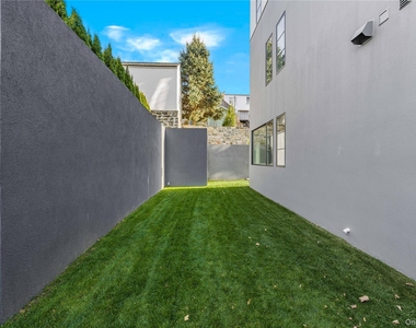 156 Palisade Street - Photo Thumbnail 13
