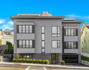 156 Palisade Street - Photo Thumbnail 3