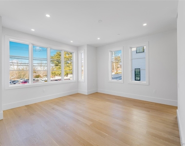 156 Palisade Street - Photo Thumbnail 7
