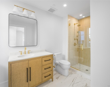 156 Palisade Street - Photo Thumbnail 6