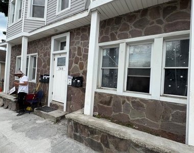 208 Main Street - Photo Thumbnail 8