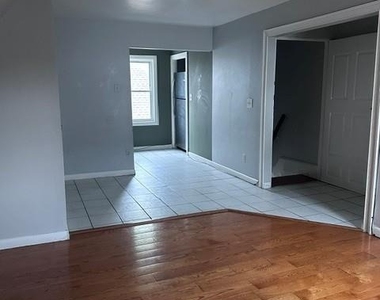 3 Flint Ave - Photo Thumbnail 10