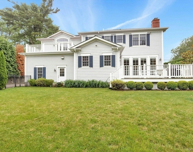 11 Plandome Drive - Photo Thumbnail 35