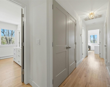 875 Deerfoot Path - Photo Thumbnail 20