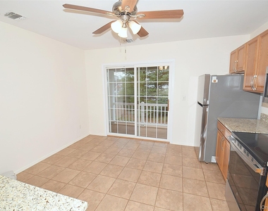 18 Garden Way - Photo Thumbnail 7