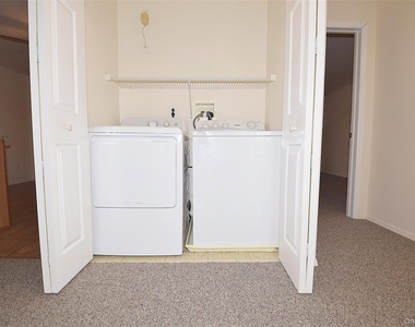 18 Garden Way - Photo Thumbnail 10