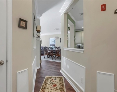 2814 Bennington Drive - Photo Thumbnail 19
