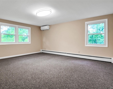 40 Seabrook Lane - Photo Thumbnail 10