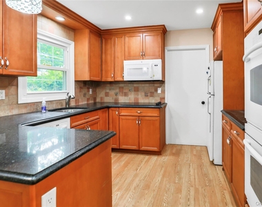 40 Seabrook Lane - Photo Thumbnail 4