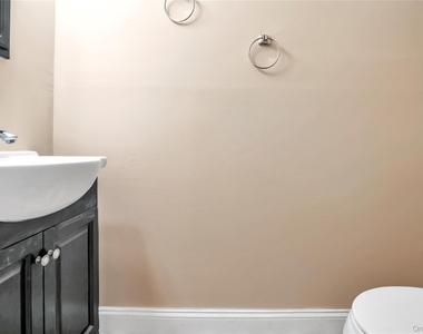 40 Seabrook Lane - Photo Thumbnail 15