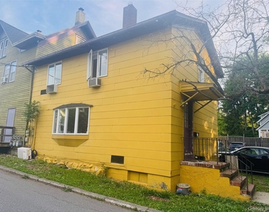 270 Hudson Street - Photo Thumbnail 1