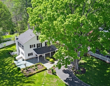31 Avenue A - Photo Thumbnail 44