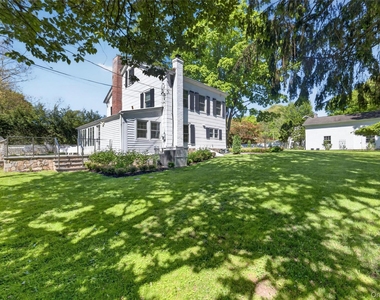 31 Avenue A - Photo Thumbnail 38