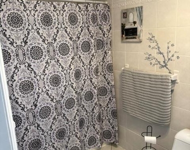 38 Grant Avenue - Photo Thumbnail 7