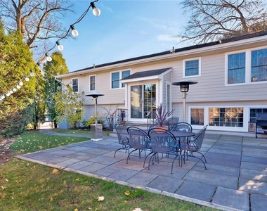 9 Franklin Avenue - Photo Thumbnail 31