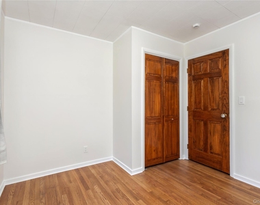 9 Marlene Court - Photo Thumbnail 16
