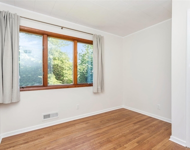 9 Marlene Court - Photo Thumbnail 15