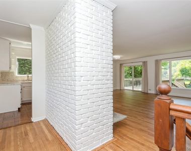 9 Marlene Court - Photo Thumbnail 7