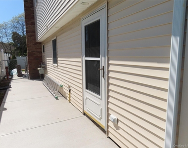 94 Neptune Avenue - Photo Thumbnail 1