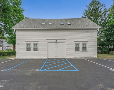 521 Warren Street - Photo Thumbnail 43