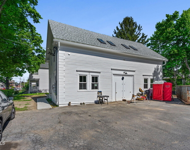 521 Warren Street - Photo Thumbnail 1