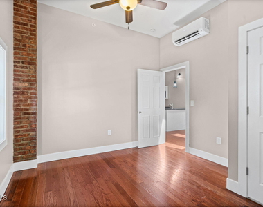 521 Warren Street - Photo Thumbnail 30