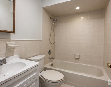 4116 Birchwood Court - Photo Thumbnail 14