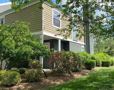 358 Greenfield Road - Photo Thumbnail 1