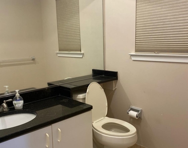 358 Greenfield Road - Photo Thumbnail 6