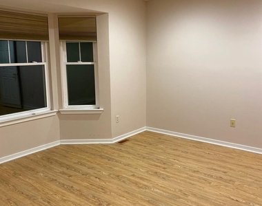 358 Greenfield Road - Photo Thumbnail 32