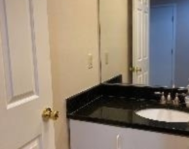 358 Greenfield Road - Photo Thumbnail 5
