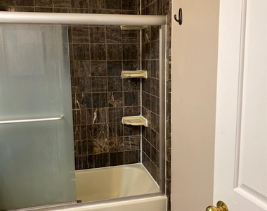 358 Greenfield Road - Photo Thumbnail 25