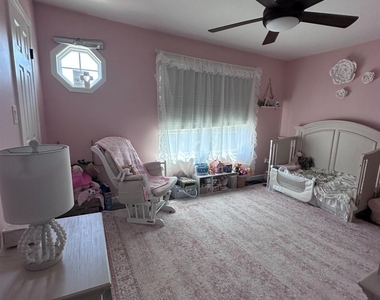 23 Washington Court - Photo Thumbnail 9