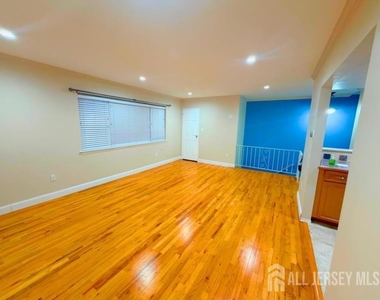 44 Judson Street - Photo Thumbnail 1
