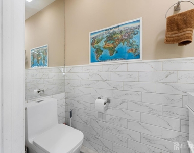 190 Goldmine Lane - Photo Thumbnail 7