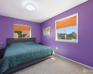 190 Goldmine Lane - Photo Thumbnail 9