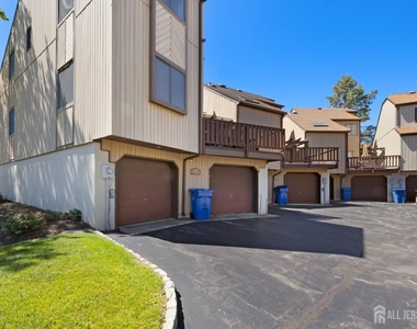 190 Goldmine Lane - Photo Thumbnail 21