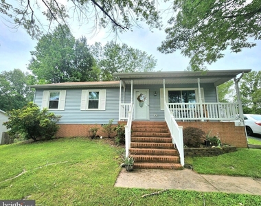 9 Mclaughlin Street - Photo Thumbnail 3