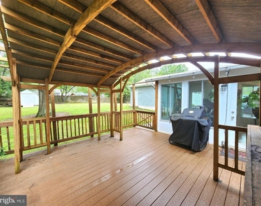 9 Mclaughlin Street - Photo Thumbnail 36