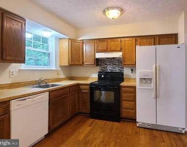 1 Martin Street - Photo Thumbnail 10