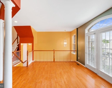 9023 Brewer Creek Place - Photo Thumbnail 5