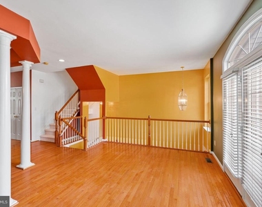 9023 Brewer Creek Place - Photo Thumbnail 4