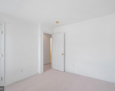 9023 Brewer Creek Place - Photo Thumbnail 26
