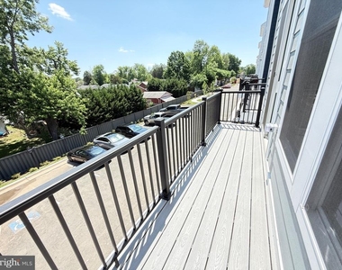9715 Grant Avenue - Photo Thumbnail 14